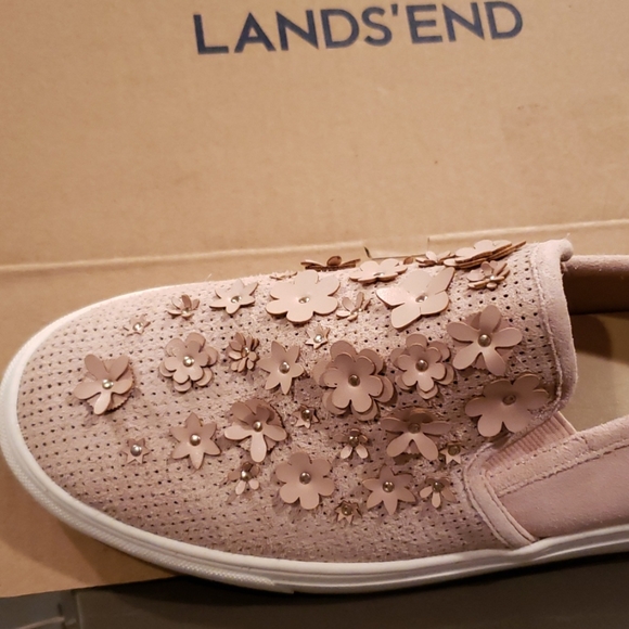 Land's End NEW Perf Suede Leather Floral Stud Sneakers Comfort Shoe Flats - Picture 4 of 8